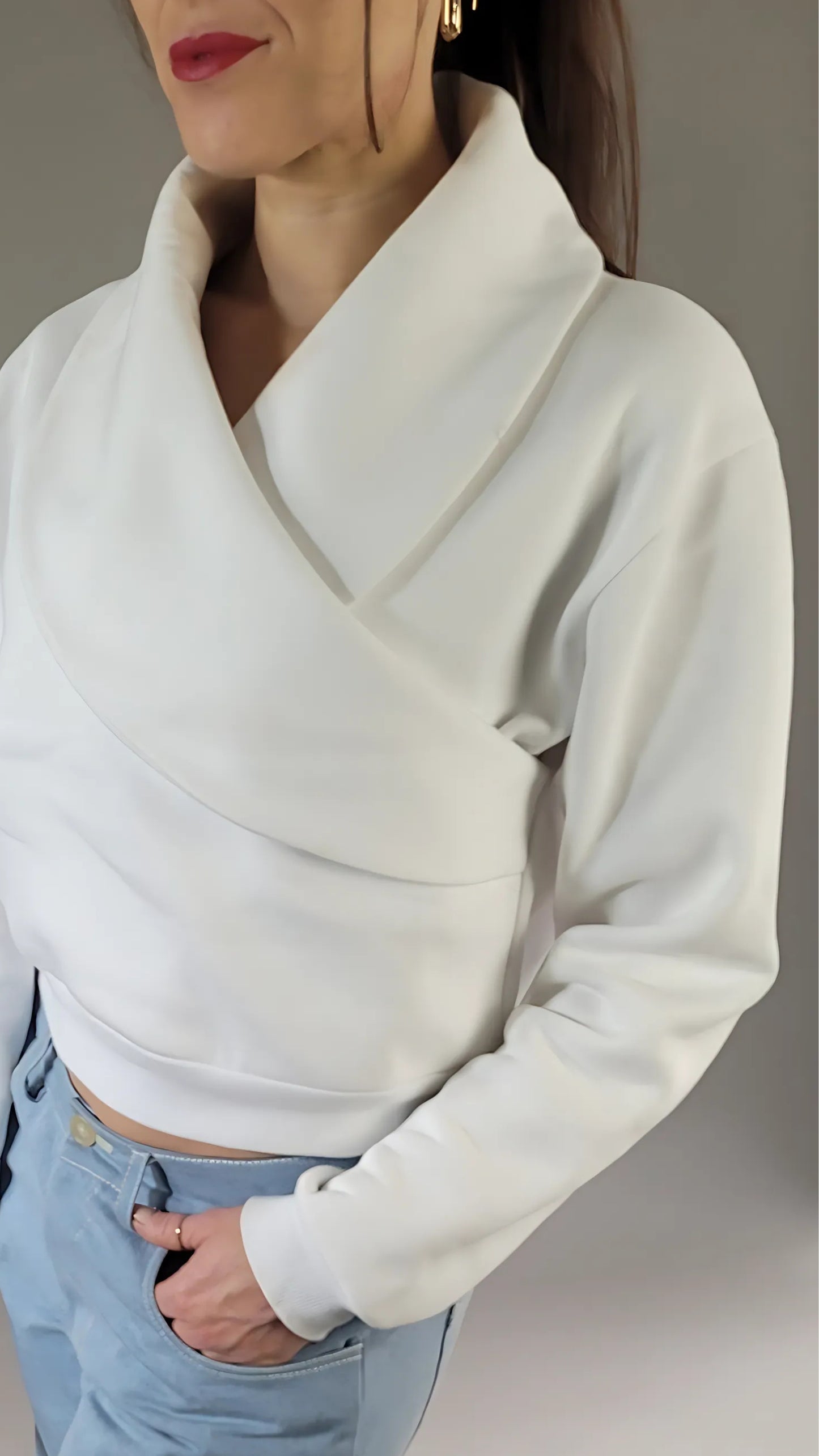 Schnittmuster Damenpullover mit Kragen V-Ausschnitt, Beamerdateien mit Ebenen