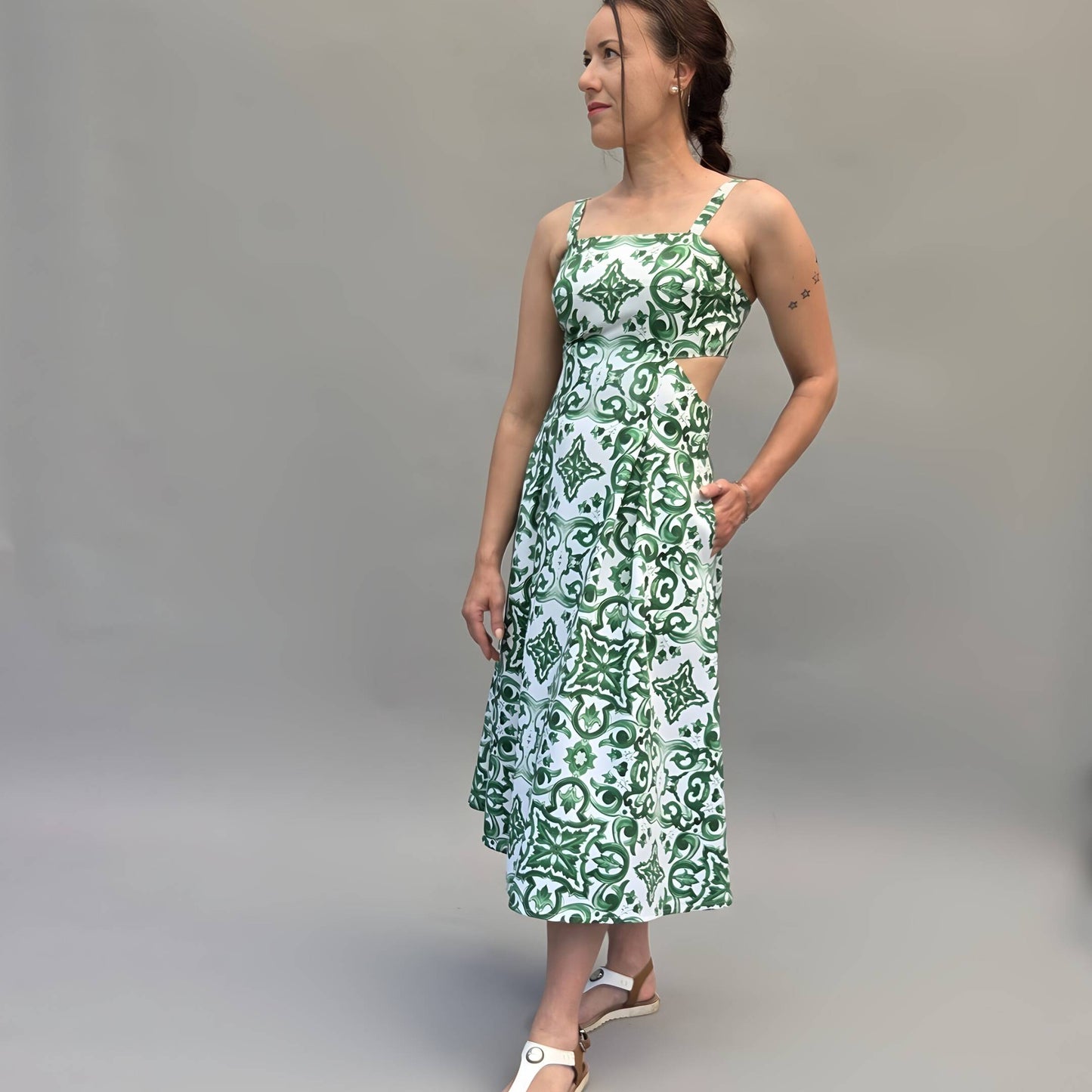 Schnittmuster Trägerkleid mit offenem Rücken, A-Linie, Midi-Kleid, PDF Schnittmuster mit Ebenen