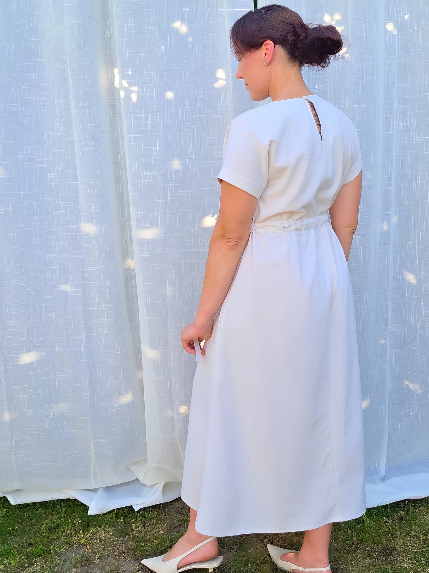Maxikleid Schnittmuster PDF – Kleid mit V-Ausschnitt, Taschen & Schlitz | Größen 34–50