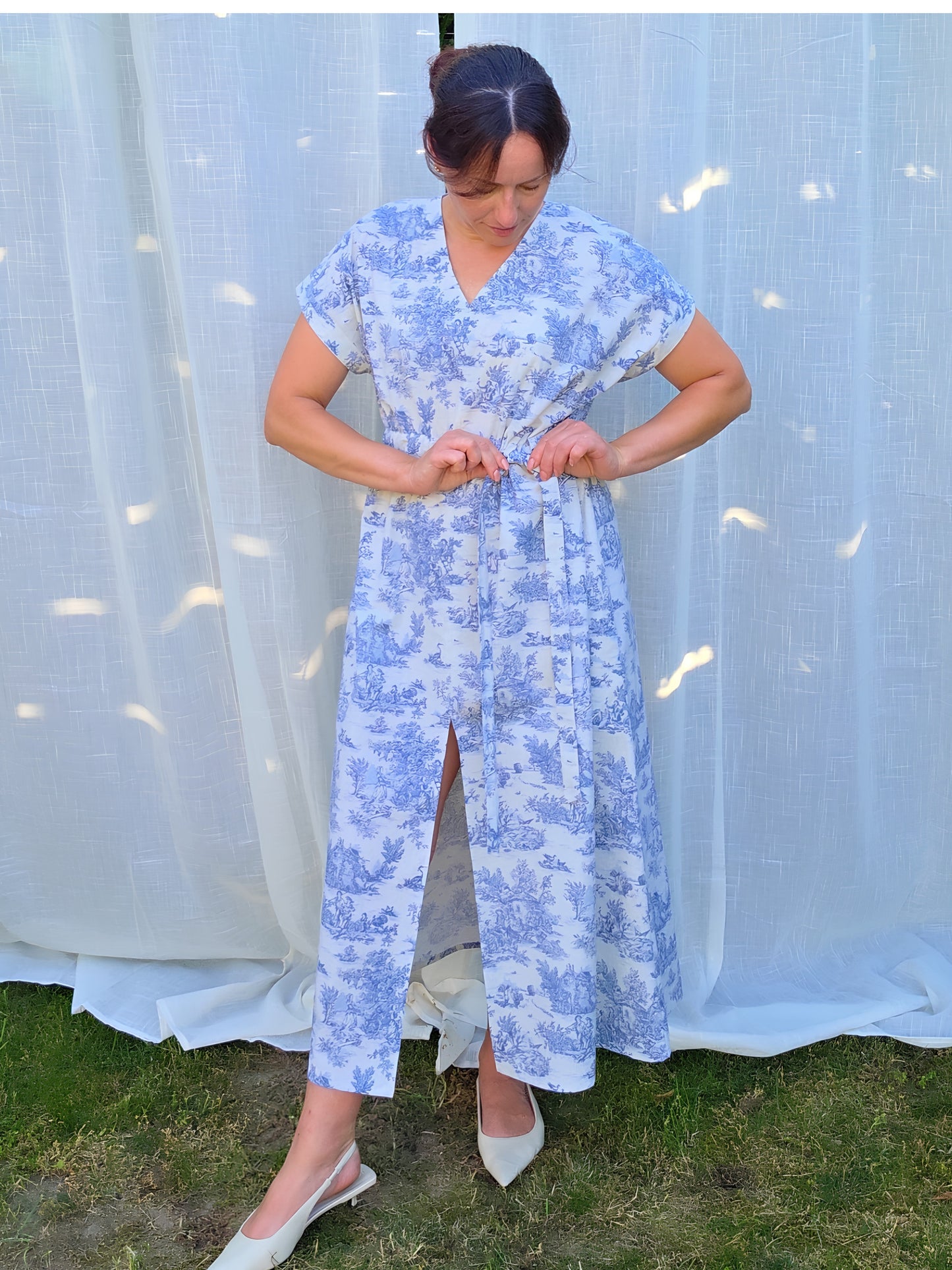 Maxikleid Schnittmuster PDF – Kleid mit V-Ausschnitt, Taschen & Schlitz | Größen 34–50