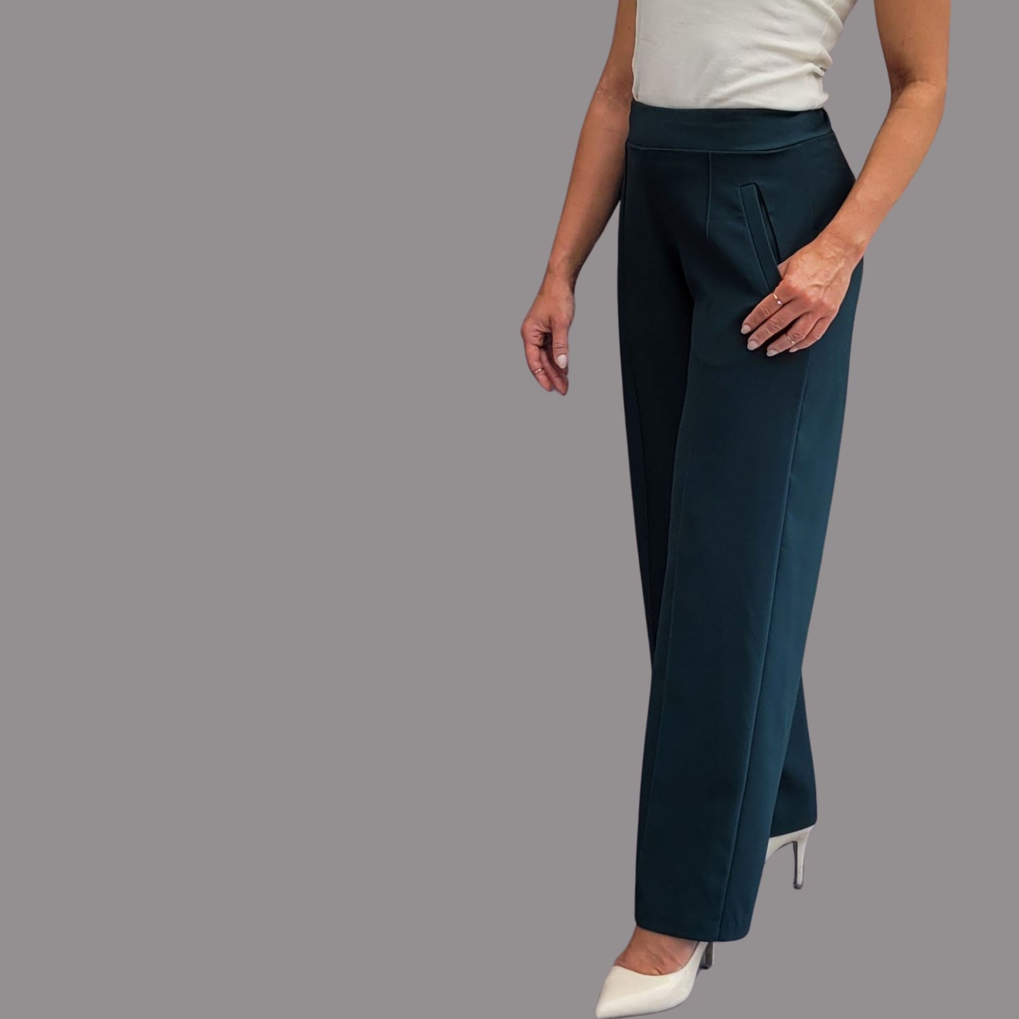 Schnittmuster Hose – Weite, elegante Hose mit Paspeltaschen und Bundfalten